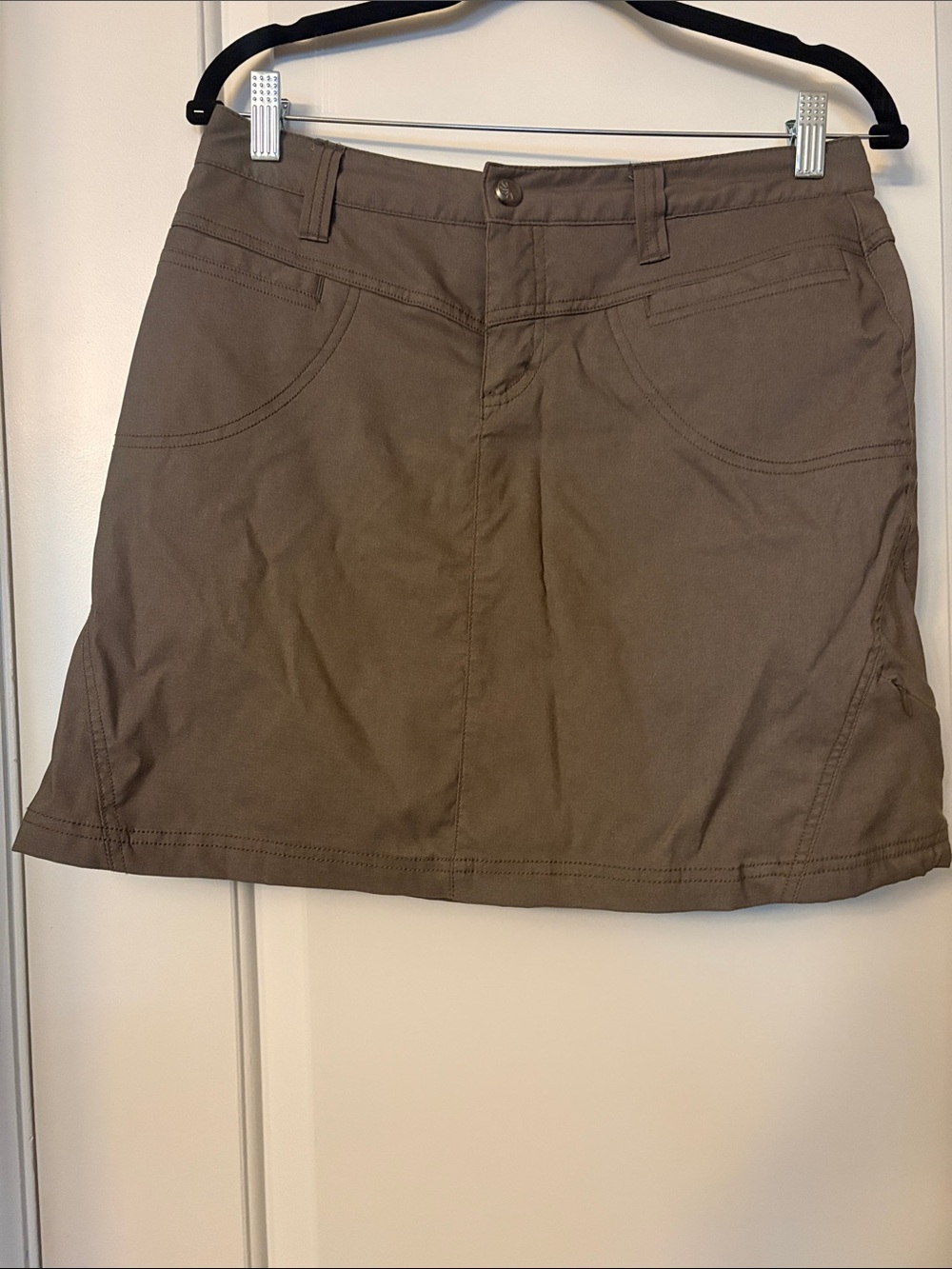 Athleta Neutral Taupe A-Line Skort